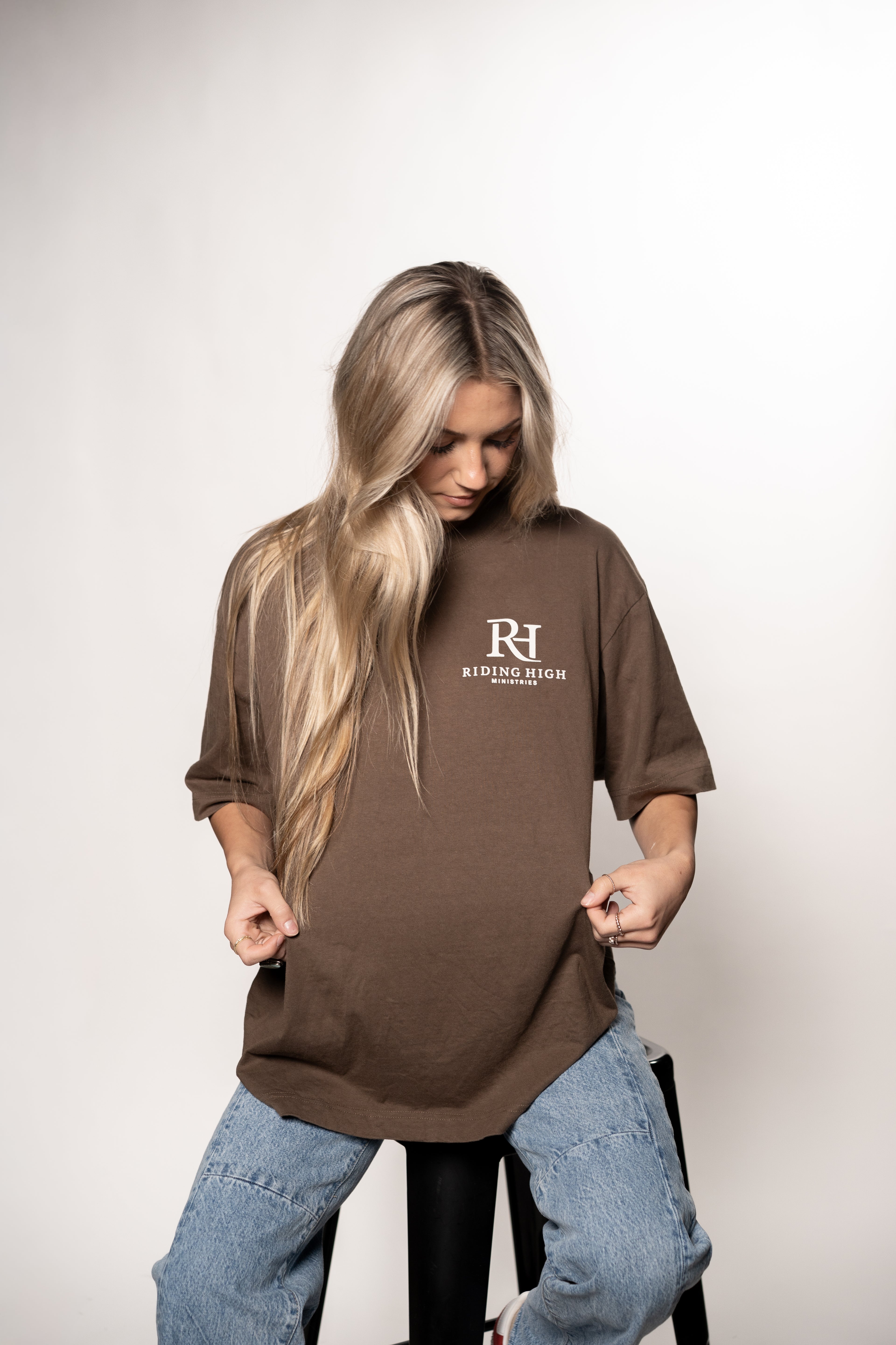 "BORN WILD" TEE - BROWN/OFF WHITE