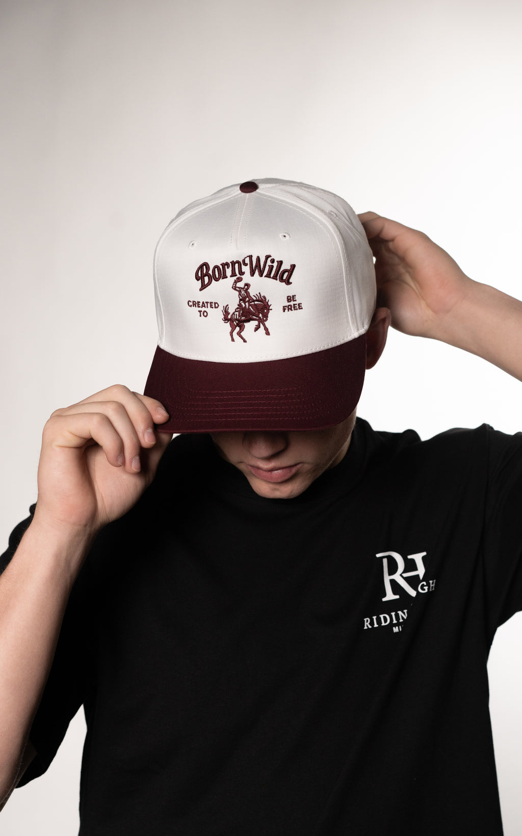 "BORN WILD" SNAPBACK - WHITE/MAROON