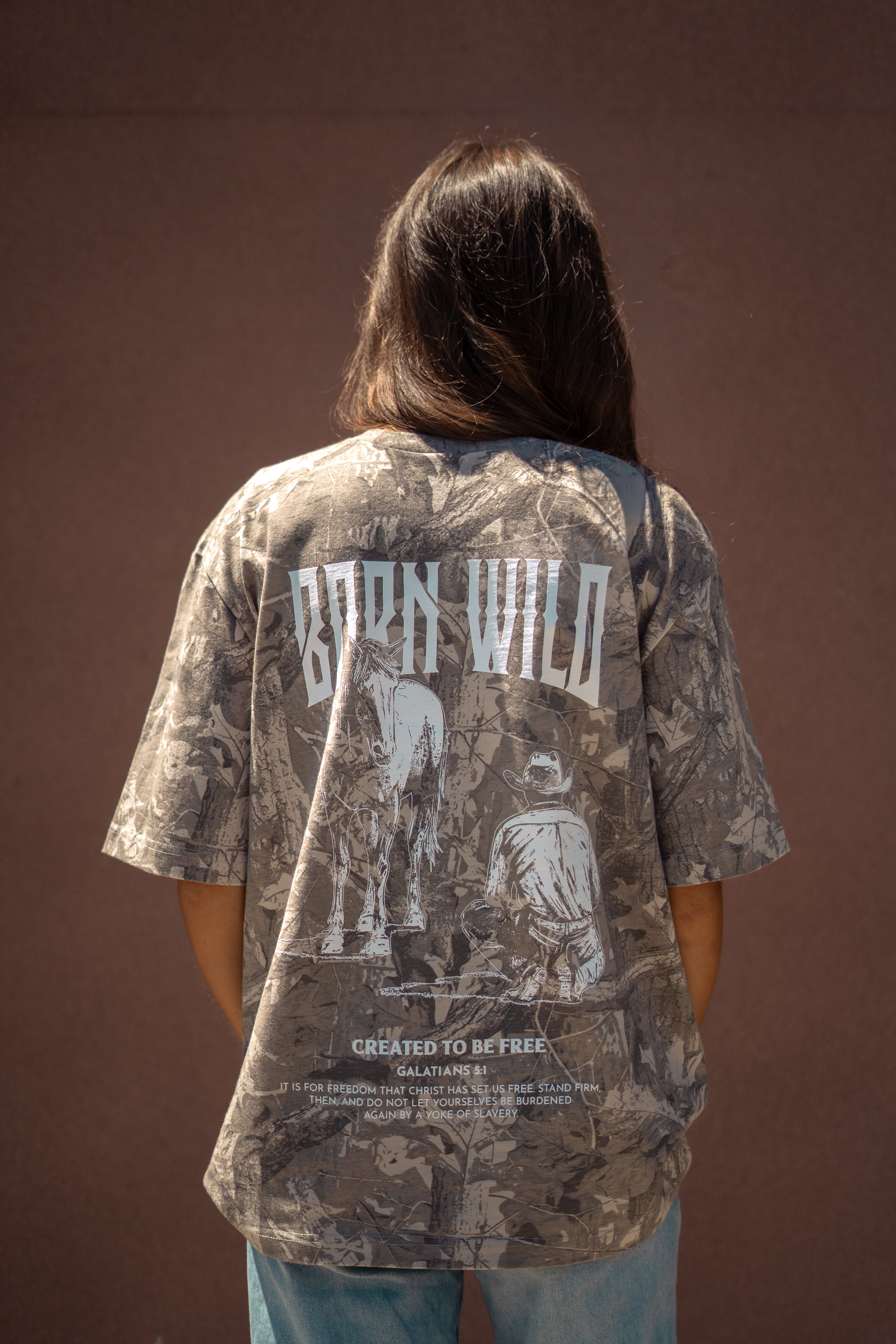 PRE-ORDER "BORN WILD" TEE - CAMO/WHITE