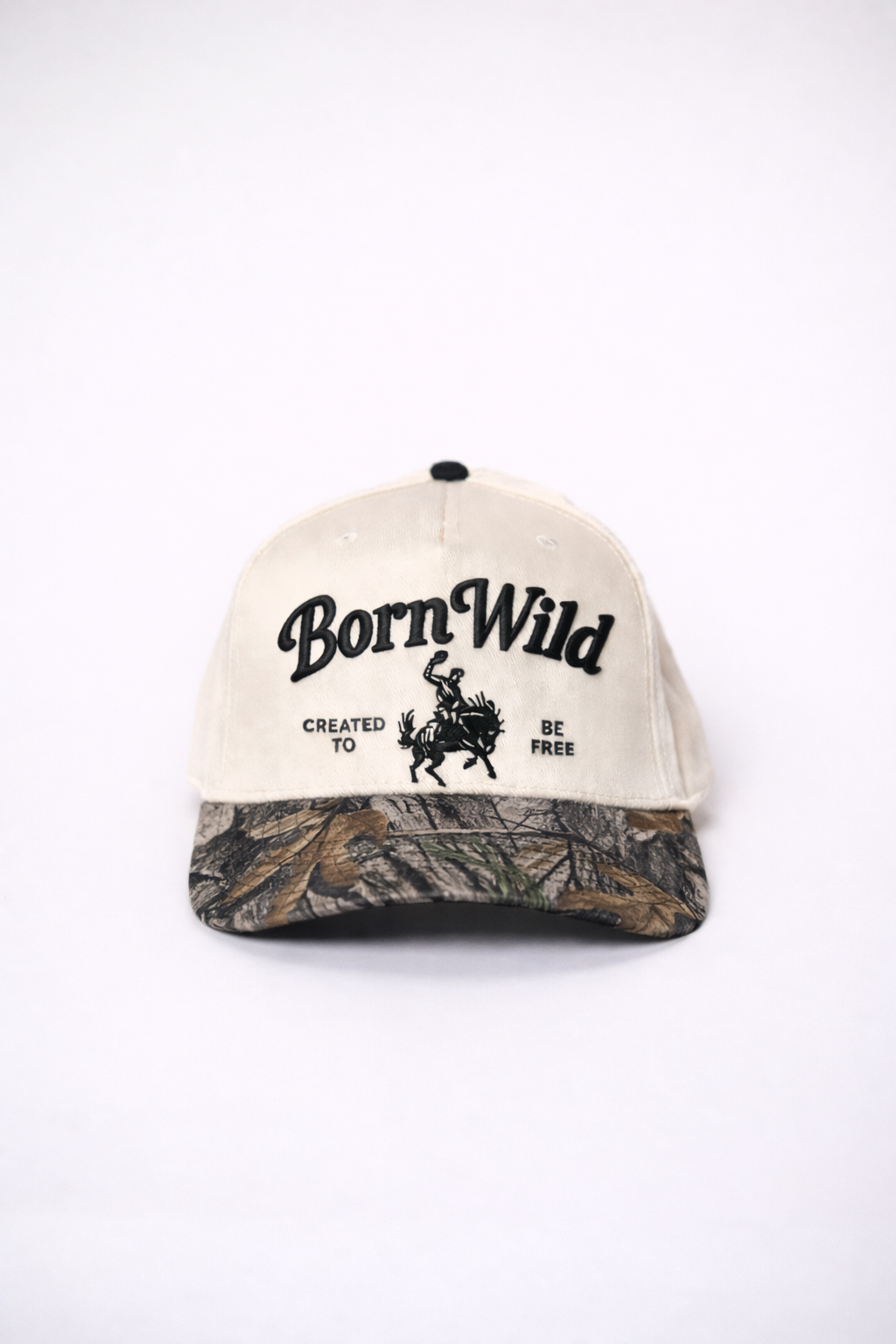 "BORN WILD" SNAPBACK - OFF WHITE/CAMO